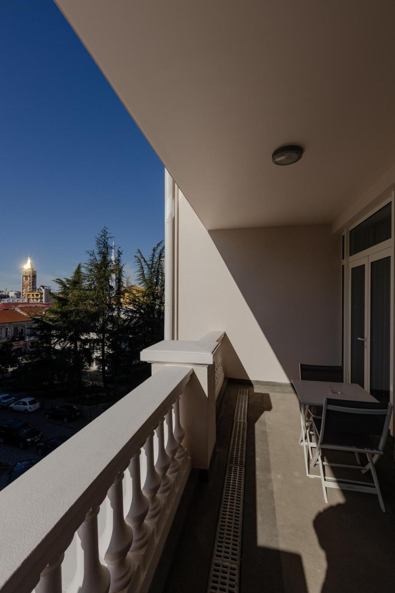 באטומי Le Port Boutique Apart Hotel מראה חיצוני תמונה