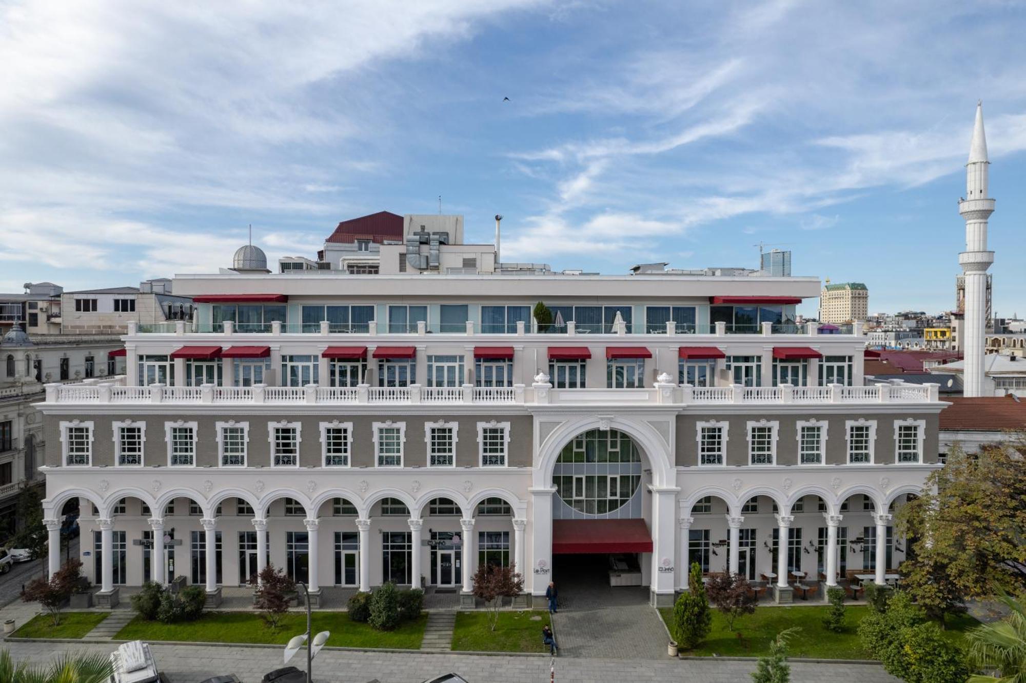 באטומי Le Port Boutique Apart Hotel מראה חיצוני תמונה